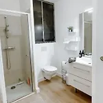 Type Industriel Dans Cadre Provencal Apartment *
