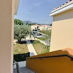 Type Industriel Dans Cadre Provencal Apartment Sanary-sur-Mer