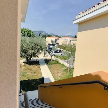Type Industriel Dans Cadre Provencal Apartment Sanary-sur-Mer